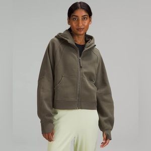 LULULEMON ARMY GREEN FULL ZIP SCUBA